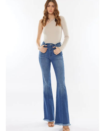 Kan Can Yoke Front Seam Flare Hem Jeans