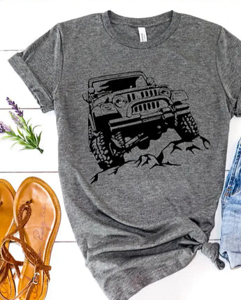 Rock Cimbing Jeep Graphic Tee